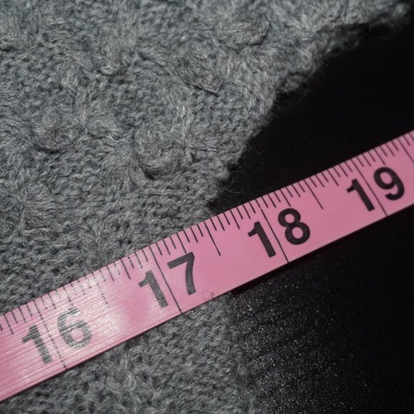 Vintage 70s Wool Bobble Sweater - Picture 5 of 6